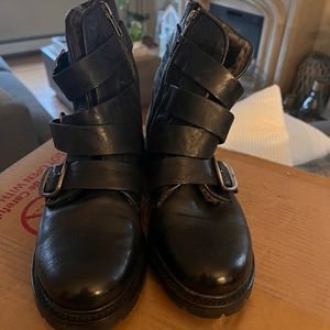 FRYE Vanessa Tanker Shearling Moto boots-Sz7.5